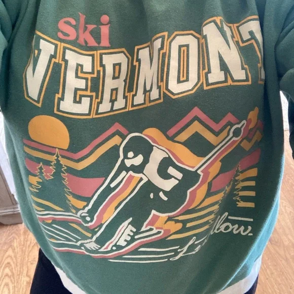 Retro Graphic Ludlow Ski Vermont Crewneck Sweatshirt - Picture 8 of 9